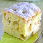 Łatwe i szybkie ciasto z rabarbarem