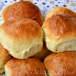 Maślane, słodkie bułeczki