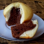 Dwukolorowe muffinki kakaowe